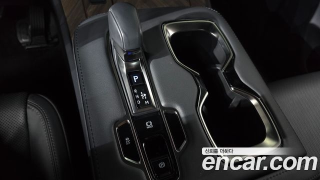 Lexus LM 2025 — photo 9