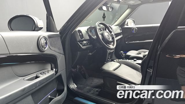 Mini Countryman 2022 — photo 13