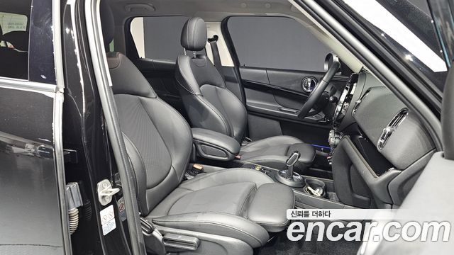 Mini Countryman 2022 — photo 17