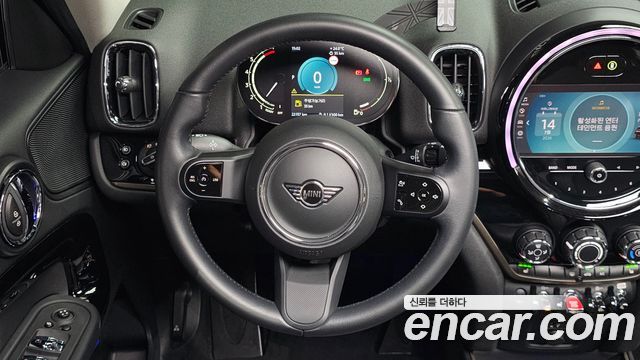 Mini Countryman 2022 — photo 19