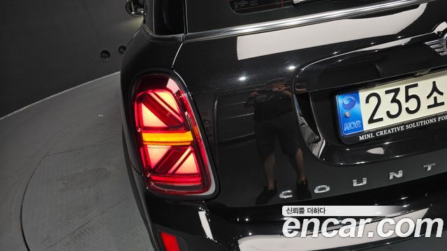 Mini Countryman 2022 — photo 9