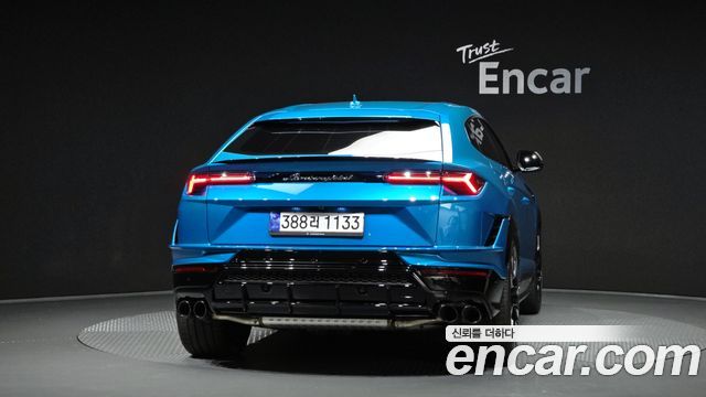 Lamborghini Urus 2024 — photo 4