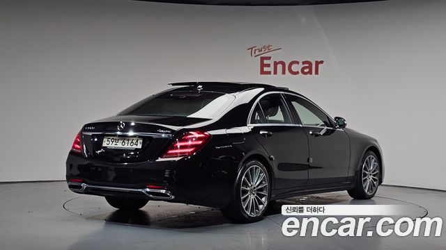 Mercedes-Benz S-Class 2018 — photo 2