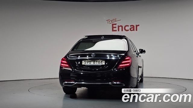 Mercedes-Benz S-Class 2018 — photo 4