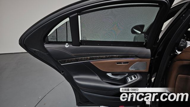 Mercedes-Benz S-Class 2018 — photo 15