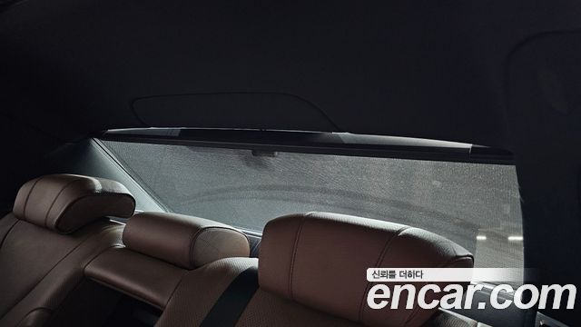 Mercedes-Benz S-Class 2018 — photo 35