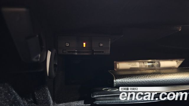 Mercedes-Benz S-Class 2018 — photo 38