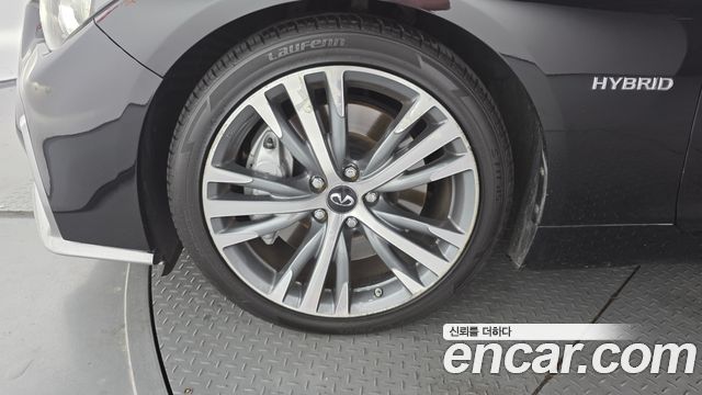 Infiniti Q50 2018 — photo 5