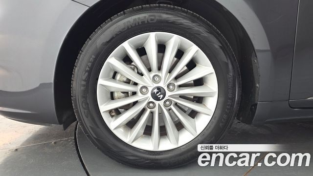 Kia K7 2016 — photo 5