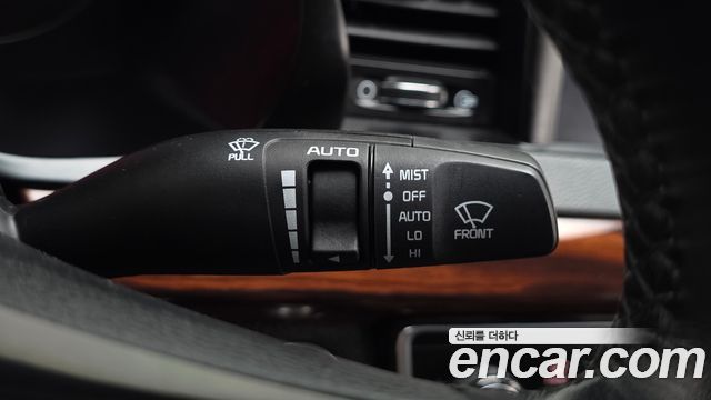 Kia K7 2016 — photo 17