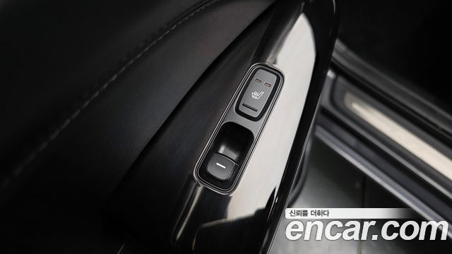 Kia K7 2016 — photo 19