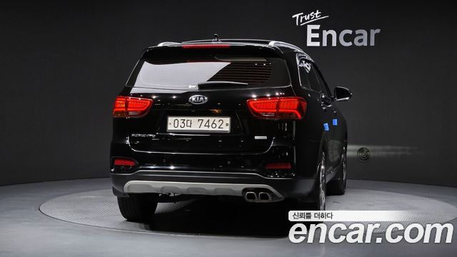 Kia Sorento 2018 — photo 4