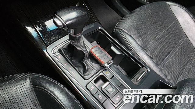 Kia Sorento 2018 — photo 12