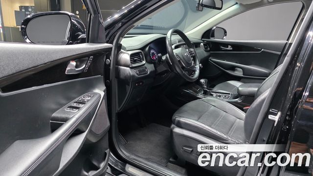 Kia Sorento 2018 — photo 13