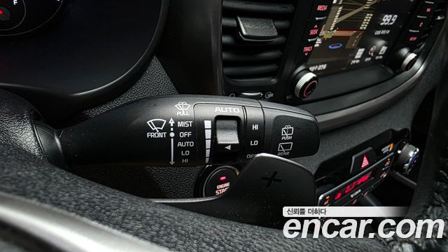 Kia Sorento 2018 — photo 22