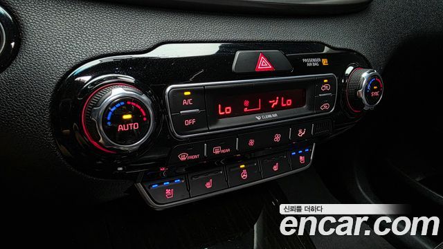 Kia Sorento 2018 — photo 23
