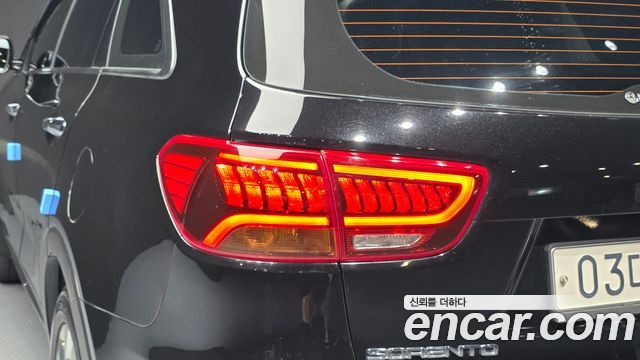 Kia Sorento 2018 — photo 9