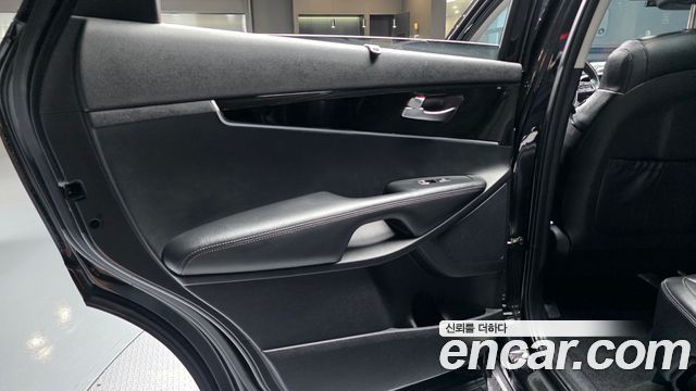 Kia Sorento 2018 — photo 15