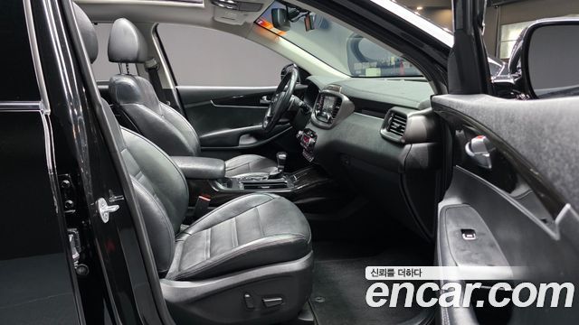 Kia Sorento 2018 — photo 16