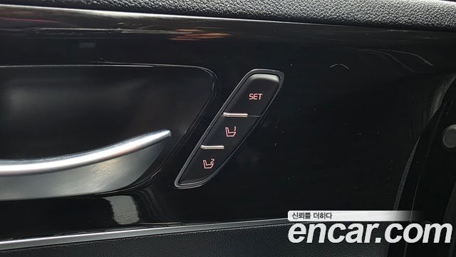 Kia Sorento 2018 — photo 30