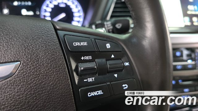 Hyundai Genesis 2016 — photo 21