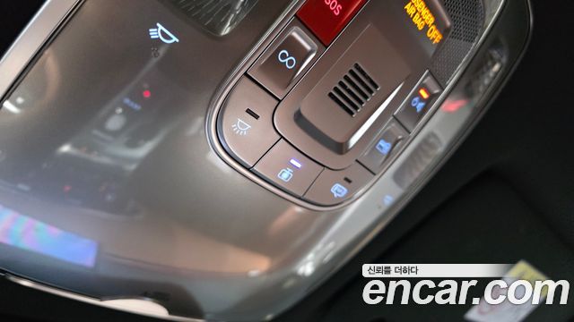 Genesis GV70 2025 — photo 22