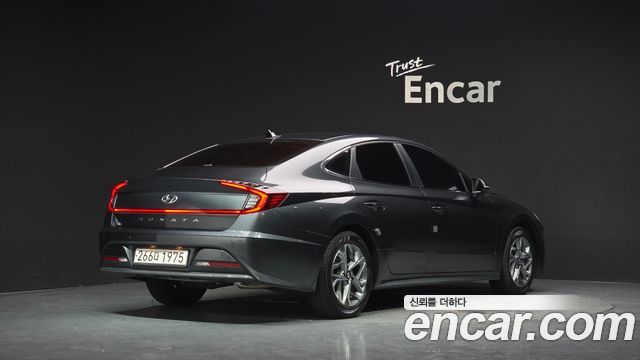 Hyundai Sonata 2022 — photo 2