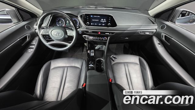 Hyundai Sonata 2022 — photo 10
