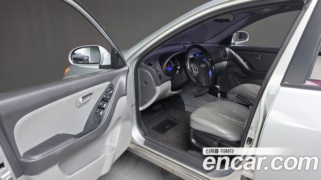Hyundai AVANTE 2009 — photo 11