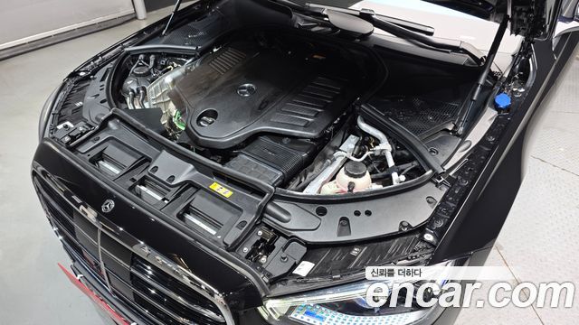 Mercedes-Benz S-Class 2026 — photo 6