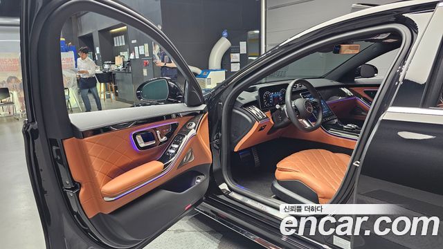 Mercedes-Benz S-Class 2026 — photo 13