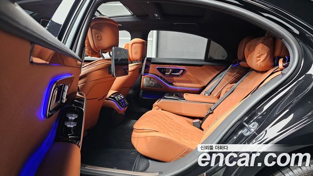 Mercedes-Benz S-Class 2026 — photo 18