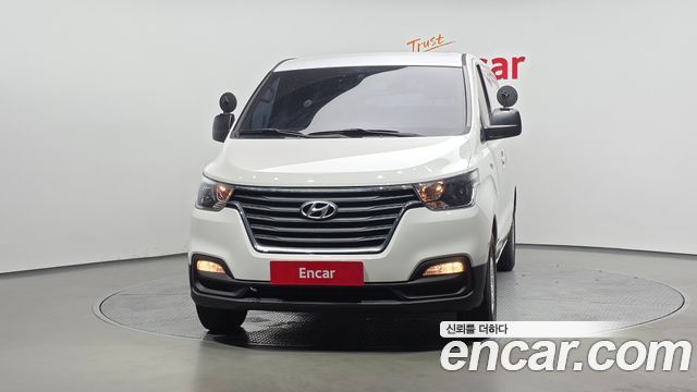 Hyundai Starex 2021 — photo 3