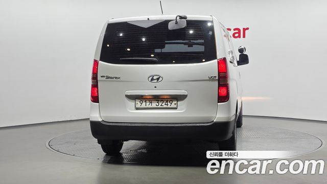 Hyundai Starex 2021 — photo 4