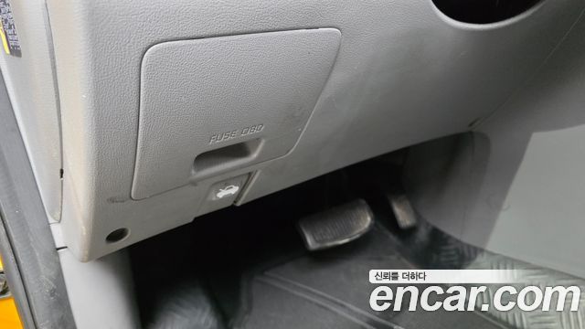 Hyundai Starex 2021 — photo 17