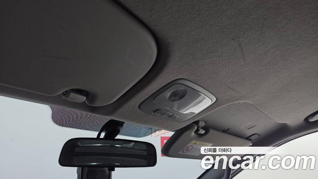 Hyundai Starex 2021 — photo 19