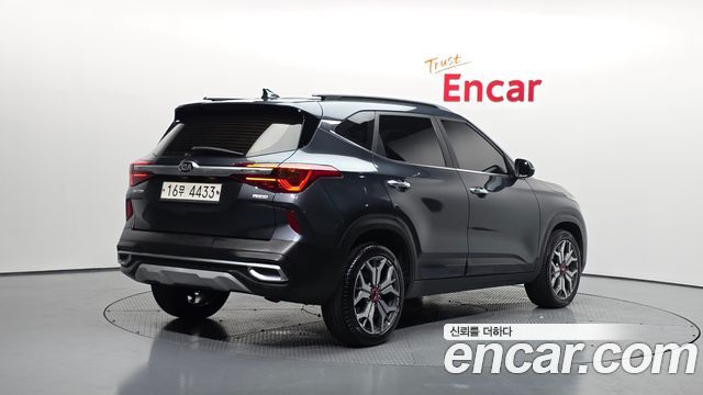 Kia Seltos 2020 — photo 2