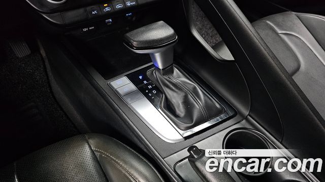 Hyundai AVANTE 2023 — photo 12