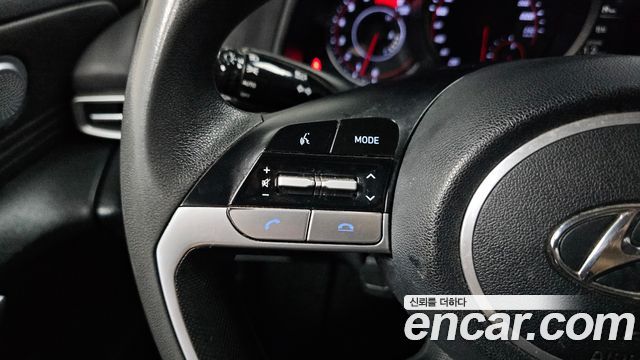 Hyundai AVANTE 2023 — photo 22