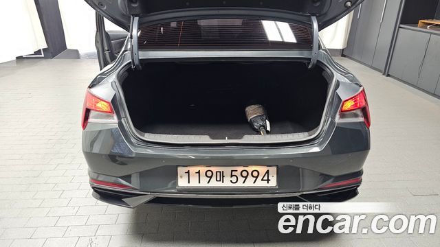 Hyundai AVANTE 2023 — photo 23
