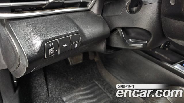 Hyundai AVANTE 2023 — photo 25