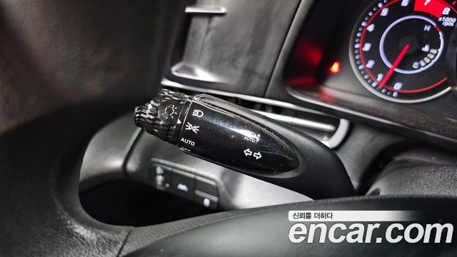 Hyundai AVANTE 2023 — photo 28