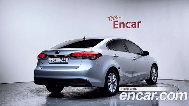 Kia K3 2016 — photo 2
