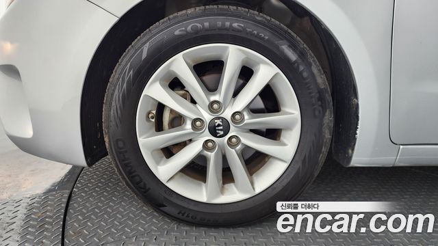 Kia K3 2016 — photo 5