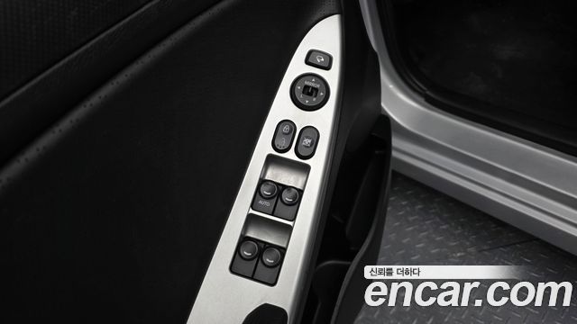 Hyundai Accent 2015 — photo 17