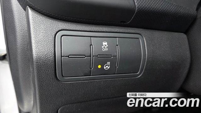 Hyundai Accent 2015 — photo 18