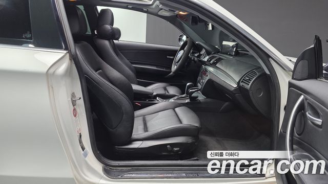 BMW 1-Series 2013 — photo 11