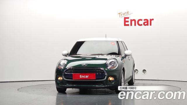 Mini Cooper 2017 — photo 3