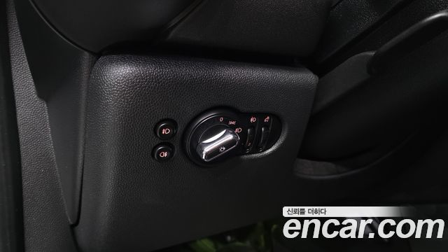 Mini Cooper 2017 — photo 19