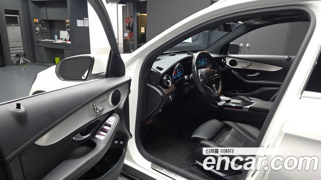 Mercedes-Benz GLC-Class 2021 — photo 13